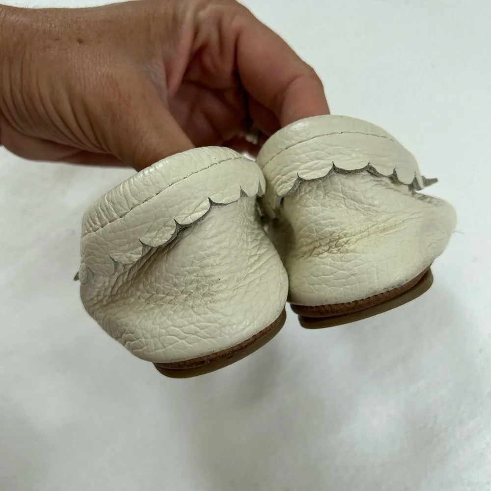 Freshly picked cream leather toddler girls shoes Mary Jane’s moccasin hard sole